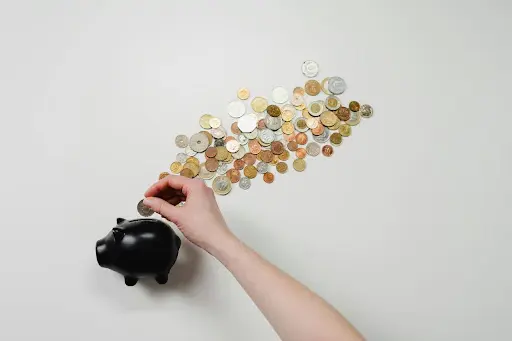 Smart Money Habits That Support Long-Term Investing Goals